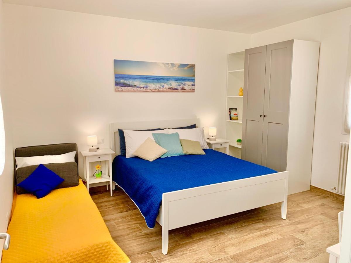 Casa Vacanze Con Vista Mare E Giardino - Amanecer Марцокка-ді-Сеніґаллія Екстер'єр фото