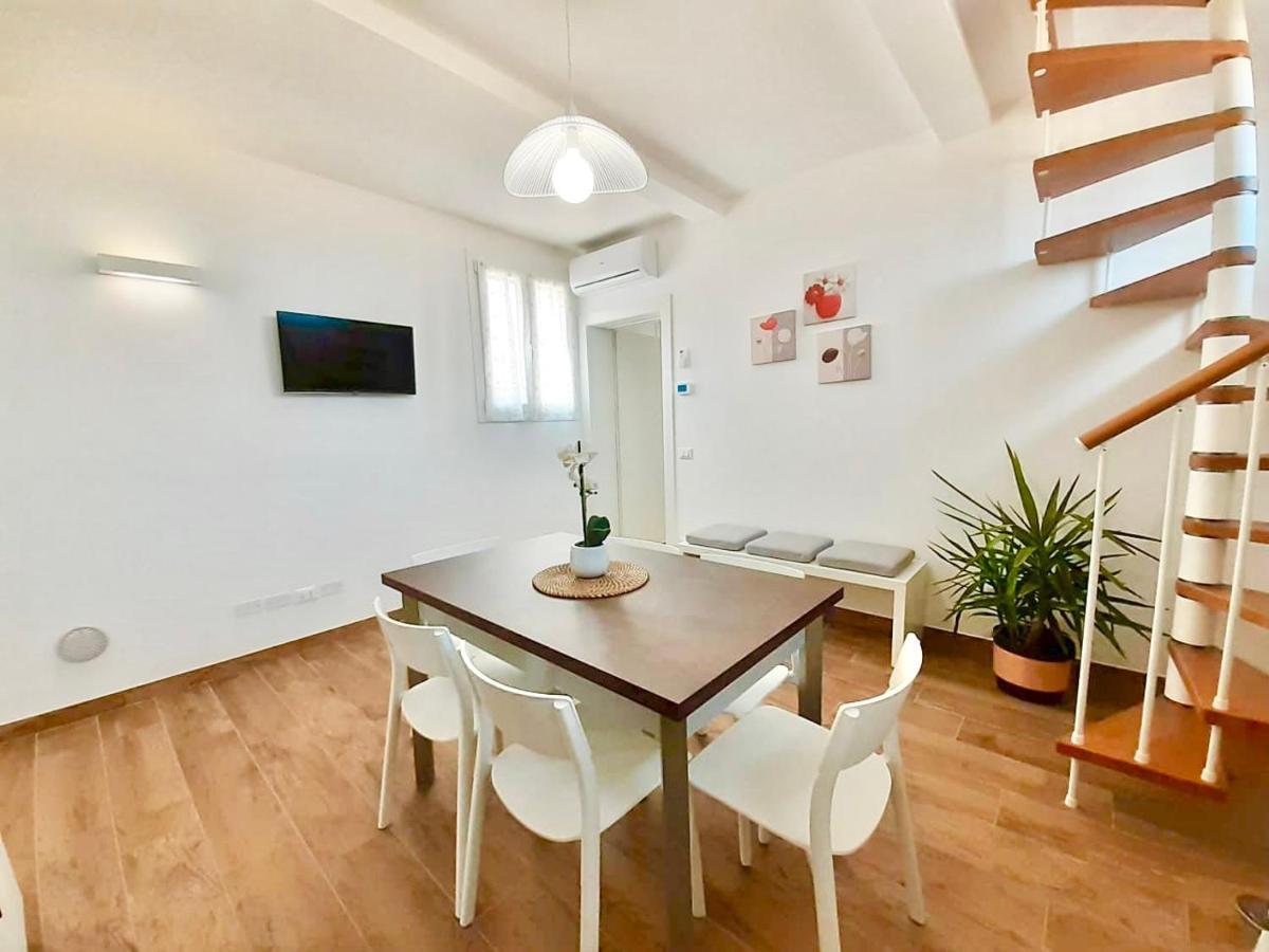 Casa Vacanze Con Vista Mare E Giardino - Amanecer Марцокка-ді-Сеніґаллія Екстер'єр фото