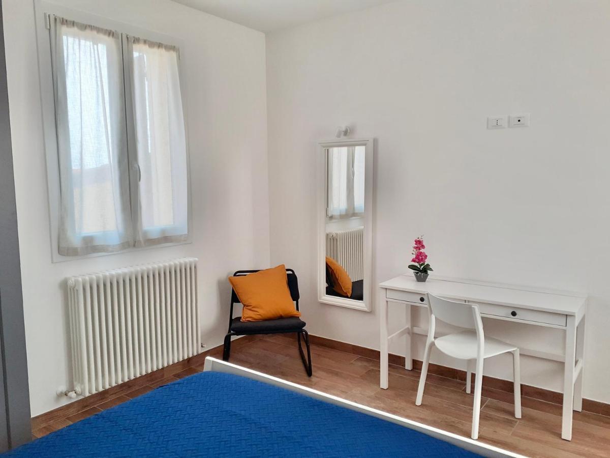 Casa Vacanze Con Vista Mare E Giardino - Amanecer Марцокка-ді-Сеніґаллія Екстер'єр фото