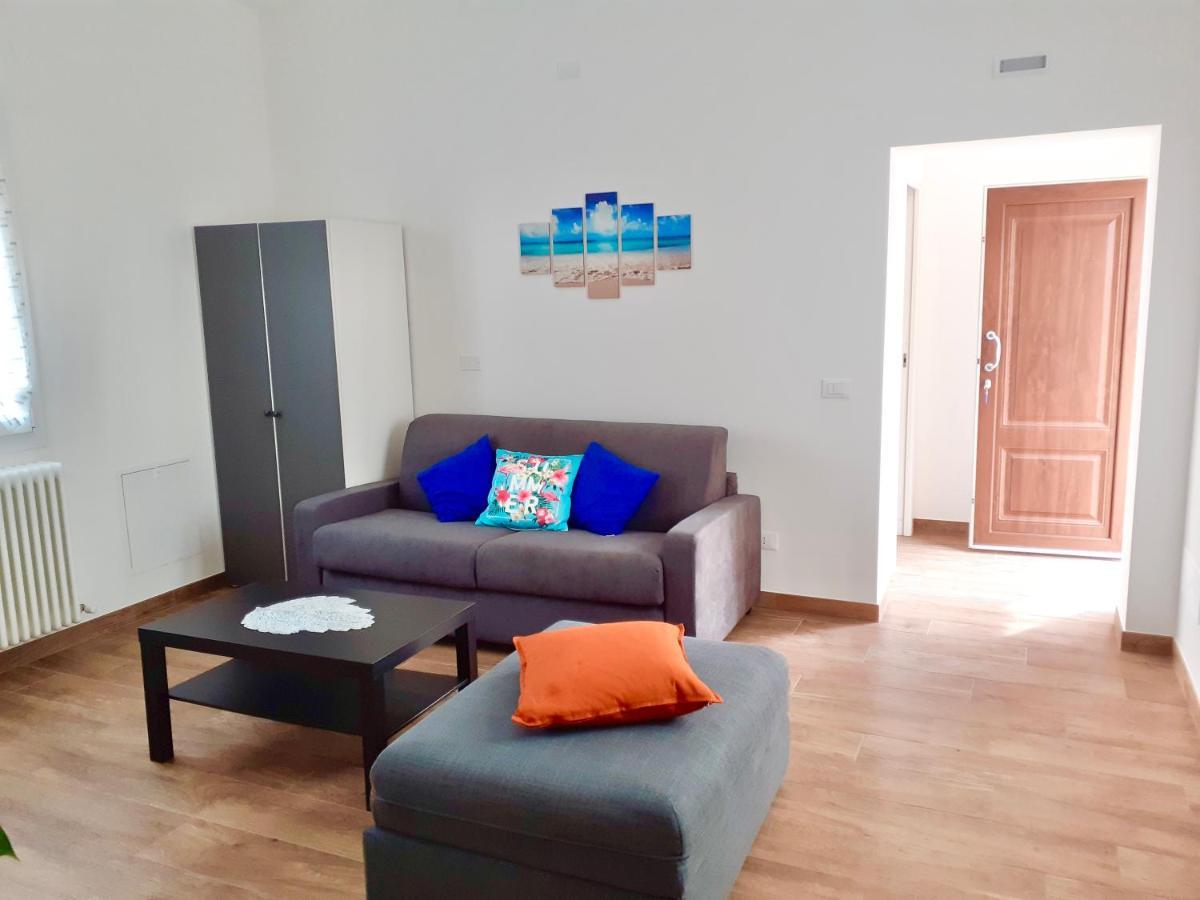 Casa Vacanze Con Vista Mare E Giardino - Amanecer Марцокка-ді-Сеніґаллія Екстер'єр фото