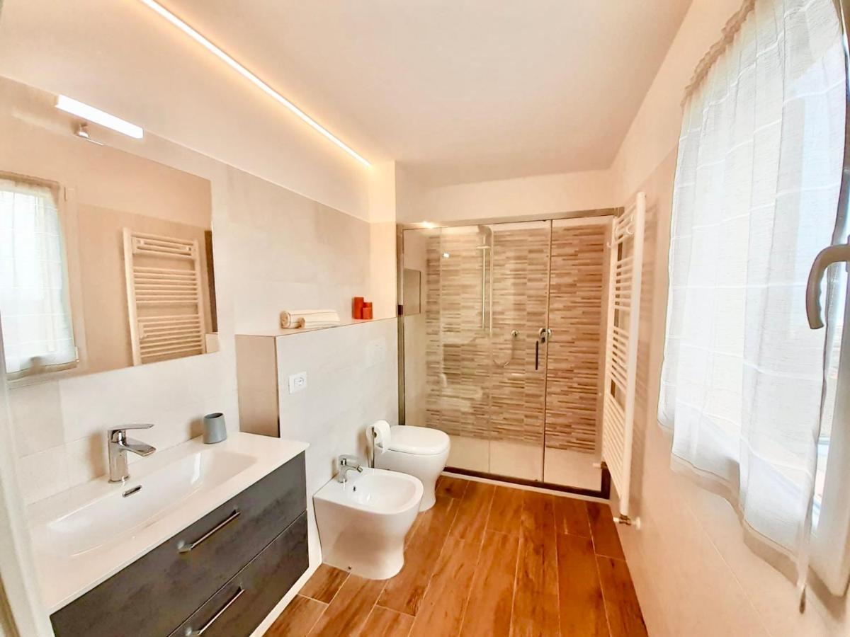 Casa Vacanze Con Vista Mare E Giardino - Amanecer Марцокка-ді-Сеніґаллія Екстер'єр фото