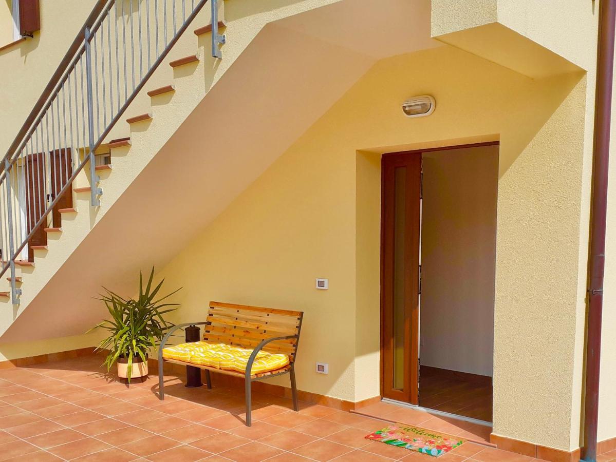 Casa Vacanze Con Vista Mare E Giardino - Amanecer Марцокка-ді-Сеніґаллія Екстер'єр фото